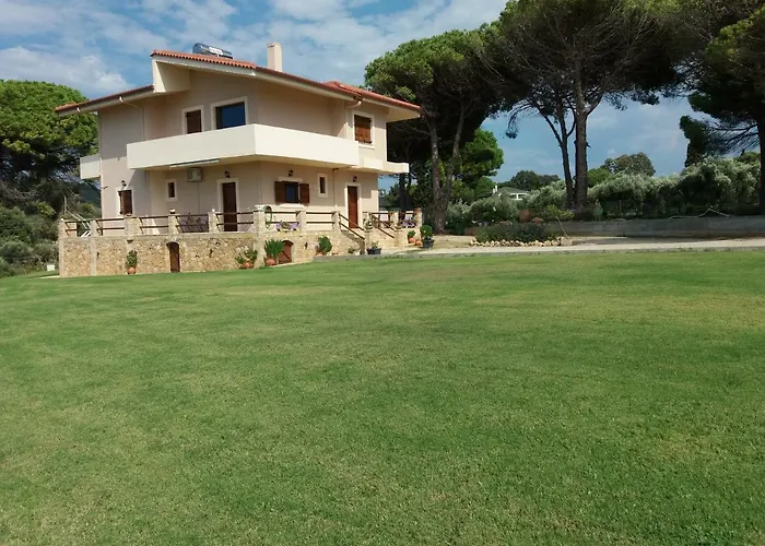 Armiriki Apartments